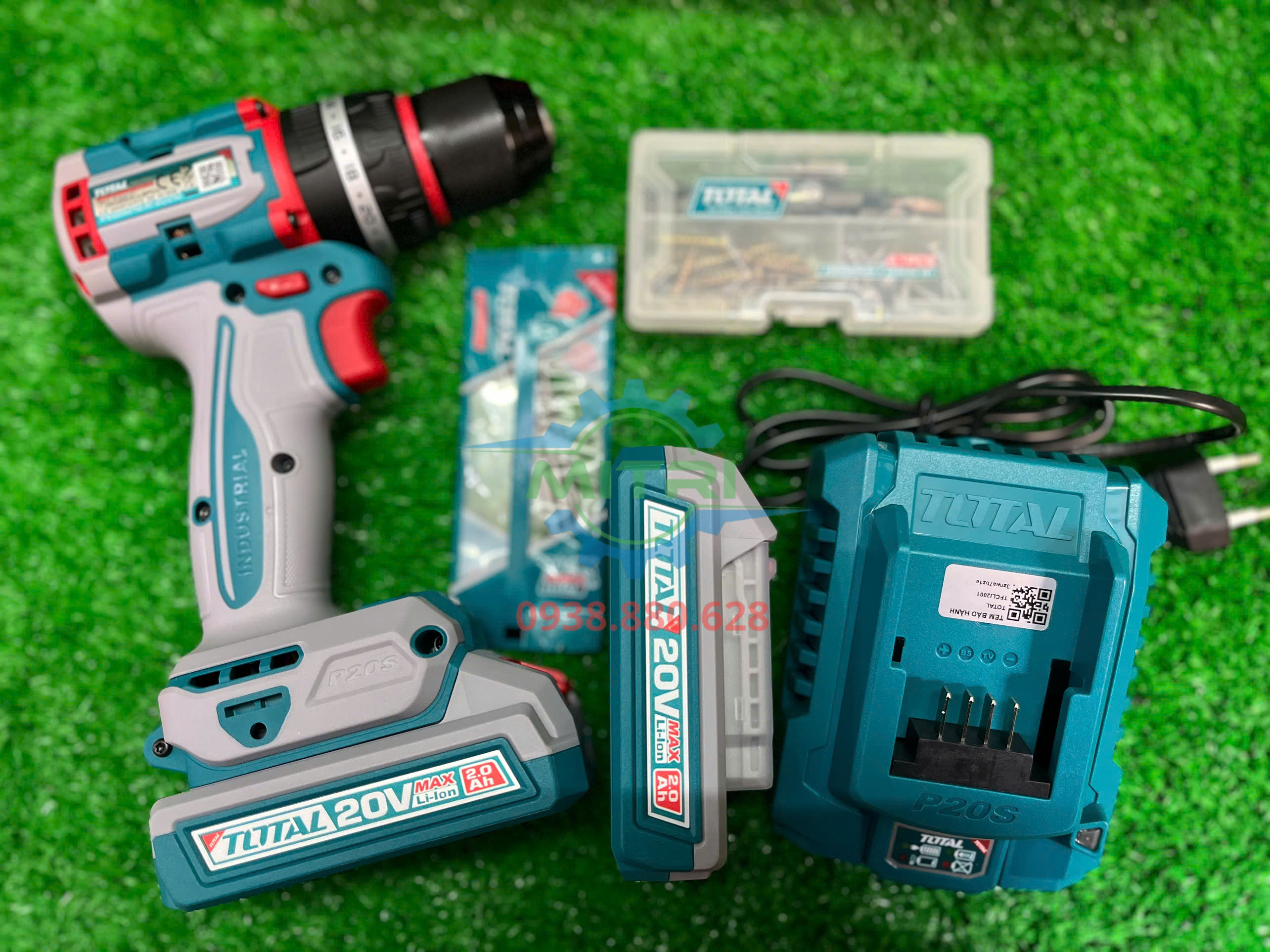 Bộ kit máy khoan búa Total TIDLI20668 gồm máy, pin, sạc và phụ kiện