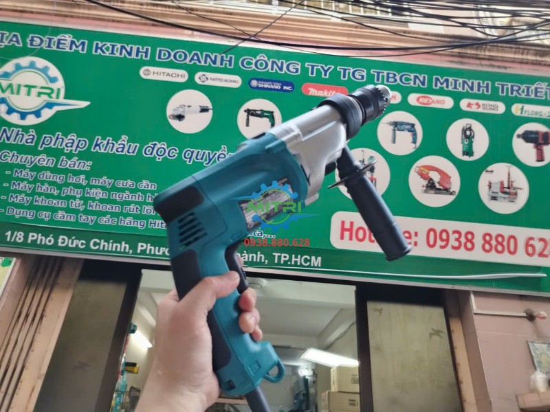 may khoan dong luc makita hp2050 trung bay tai cua hang may khoan dong luc makita hp2050 trung bay tai cua hang