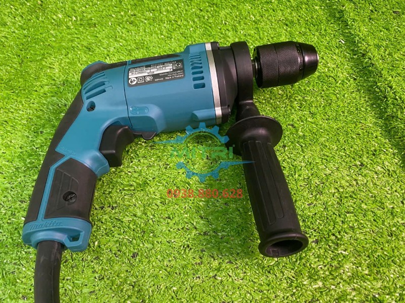 Máy khoan búa Makita M8104B toàn thân góc chéo phải