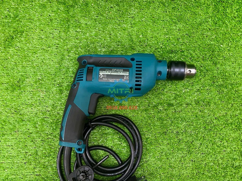 Máy khoan Makita DP4020 630W toàn thân mặt tem model
