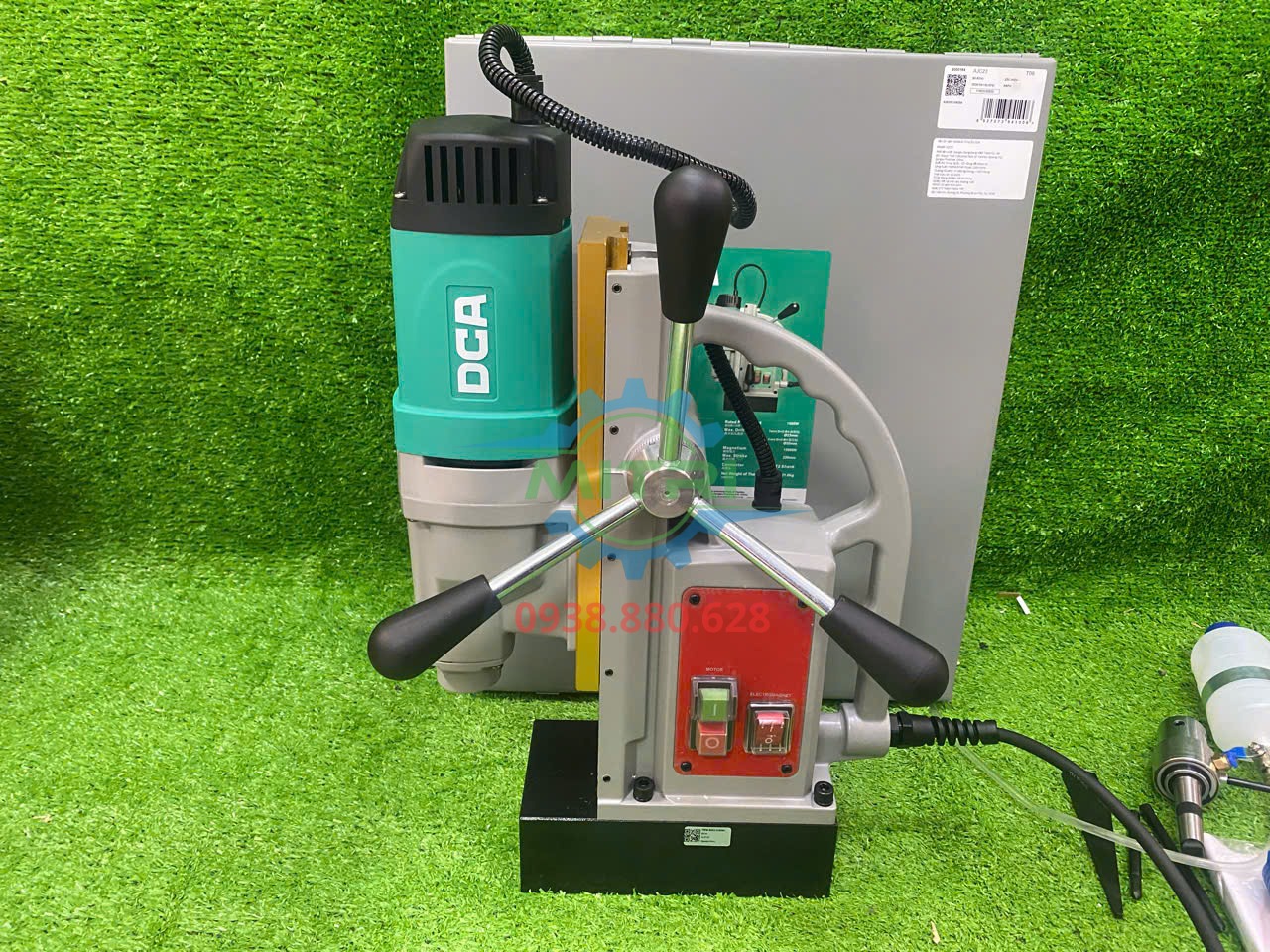 Máy khoan từ 1500W DCA AJC23 toàn cảnh mặt trước