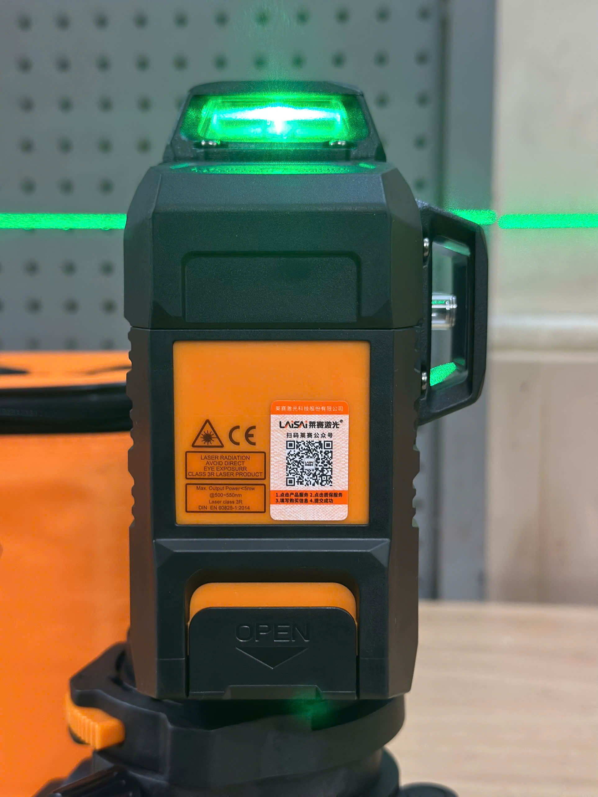 Máy cân mực laser Laisai LSG6666 12 tia xanh – chính hãng, hỗ trợ CO CQ, VAT