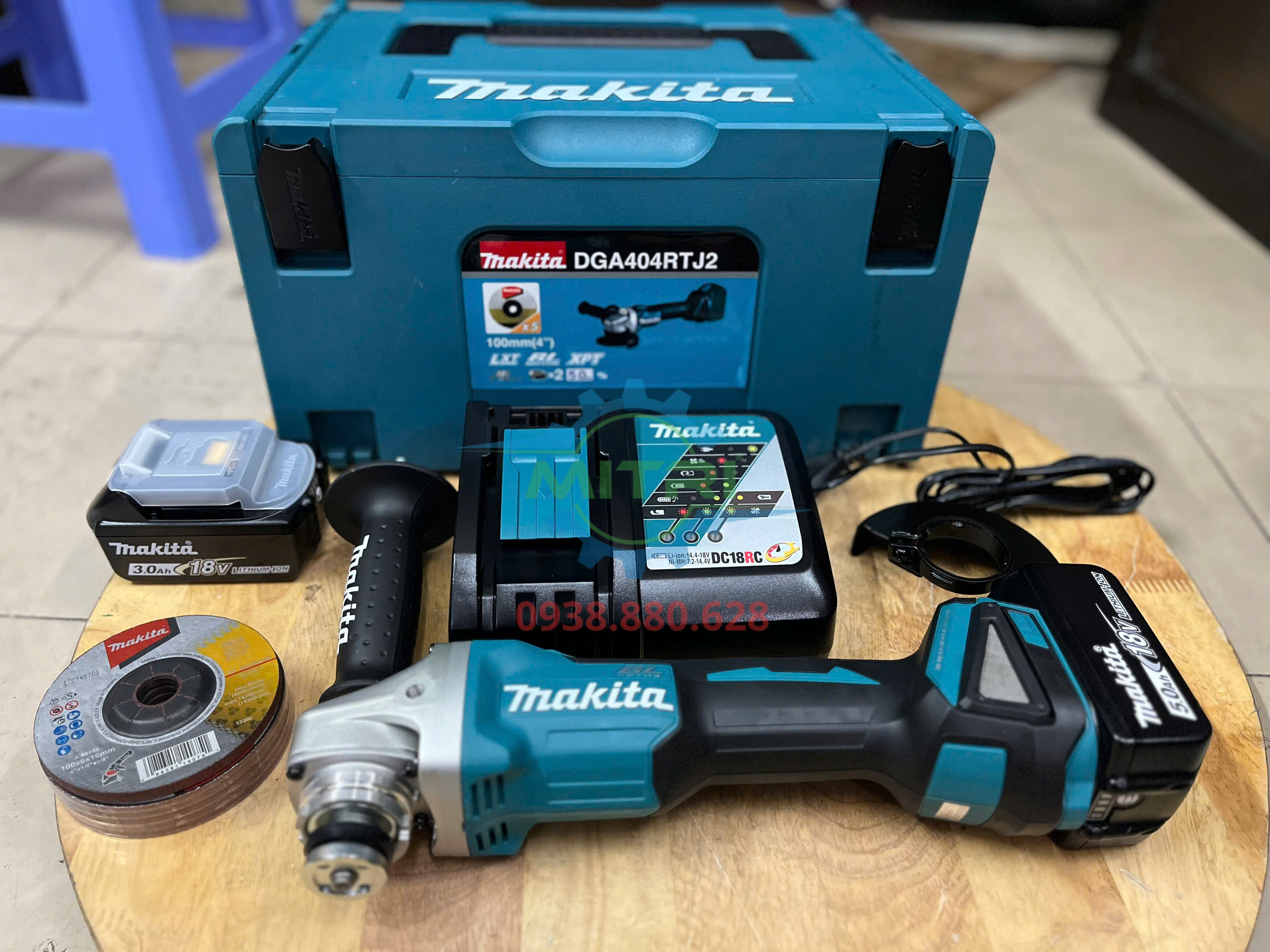 Máy mài dùng pin Makita DGA404RTJ2 18V chính hãng