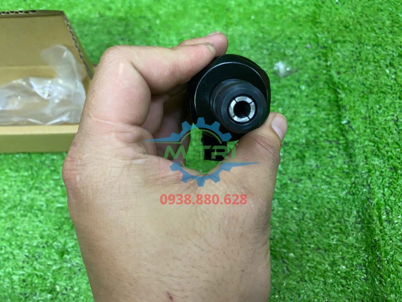 Đầu kẹp mũi mài 6 và 6.35mm của Kawasaki KPT-3200
