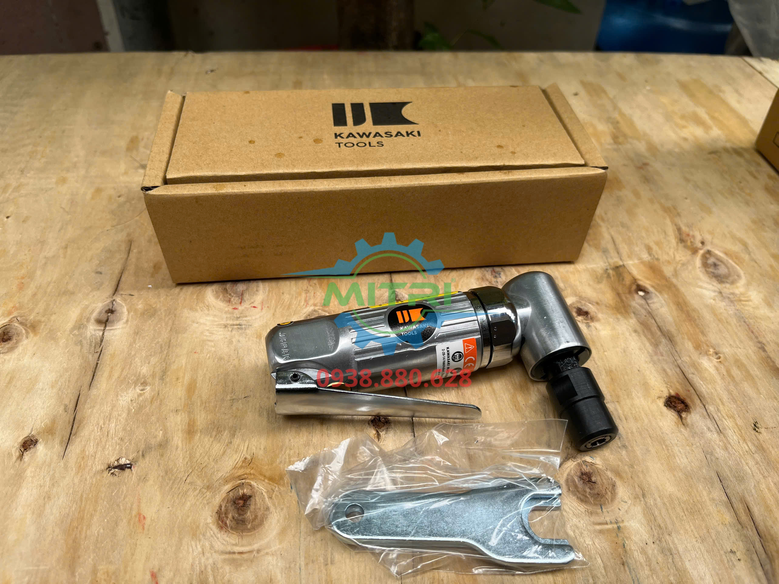 Máy mài đầu trụ Kawasaki KPT-26DG-6 cho gara ô tô