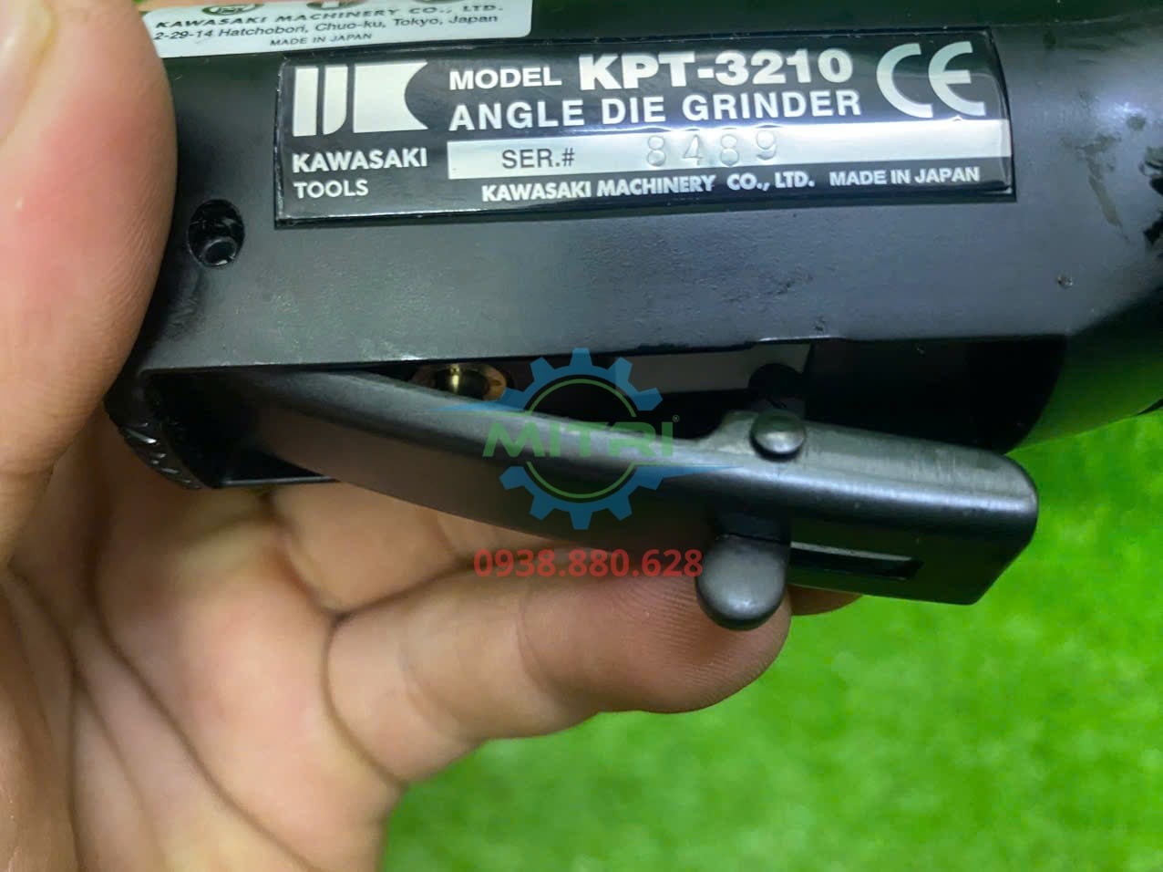 Máy mài đầu trụ khí nén Kawasaki KPT-3210 thân máy nhỏ gọn