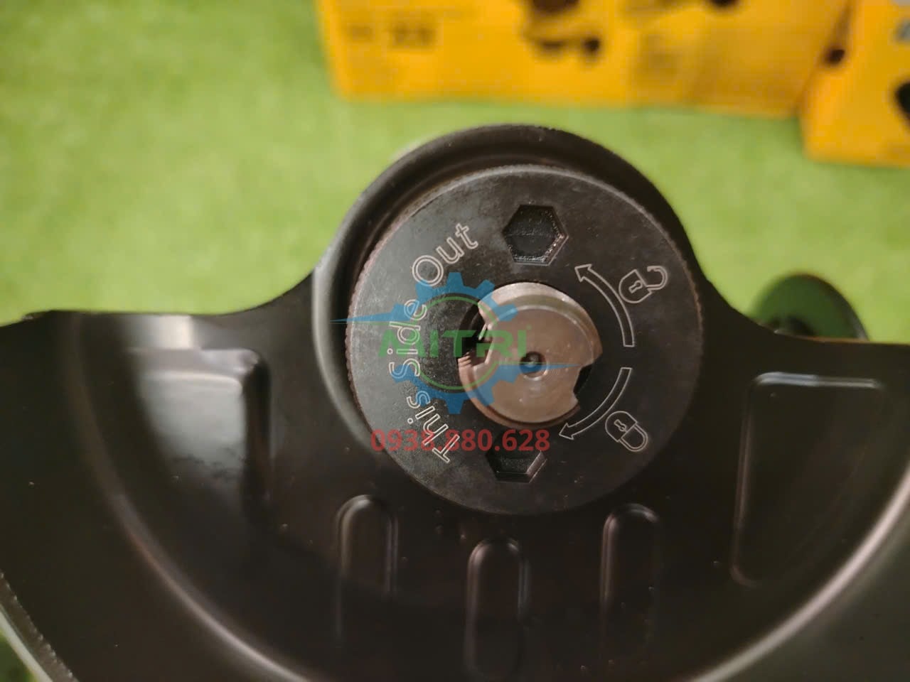 DeWALT DCG413B cho sửa chữa kỹ thuật Máy mài góc DeWALT DCG413B cho công việc sửa chữa kỹ thuật phù hợp