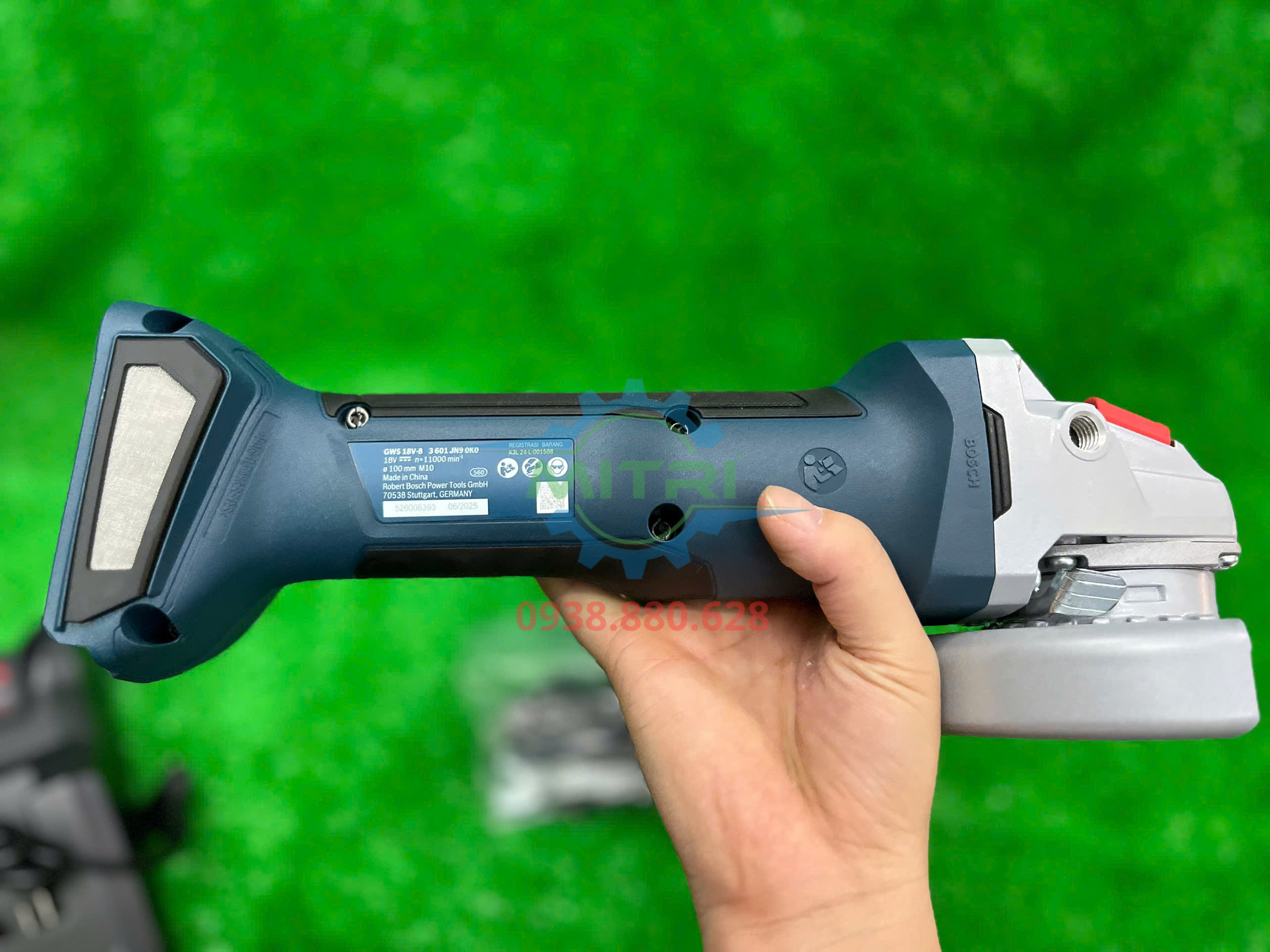 Bộ máy mài góc Bosch GWS 18V-8 kèm 2 pin 4Ah