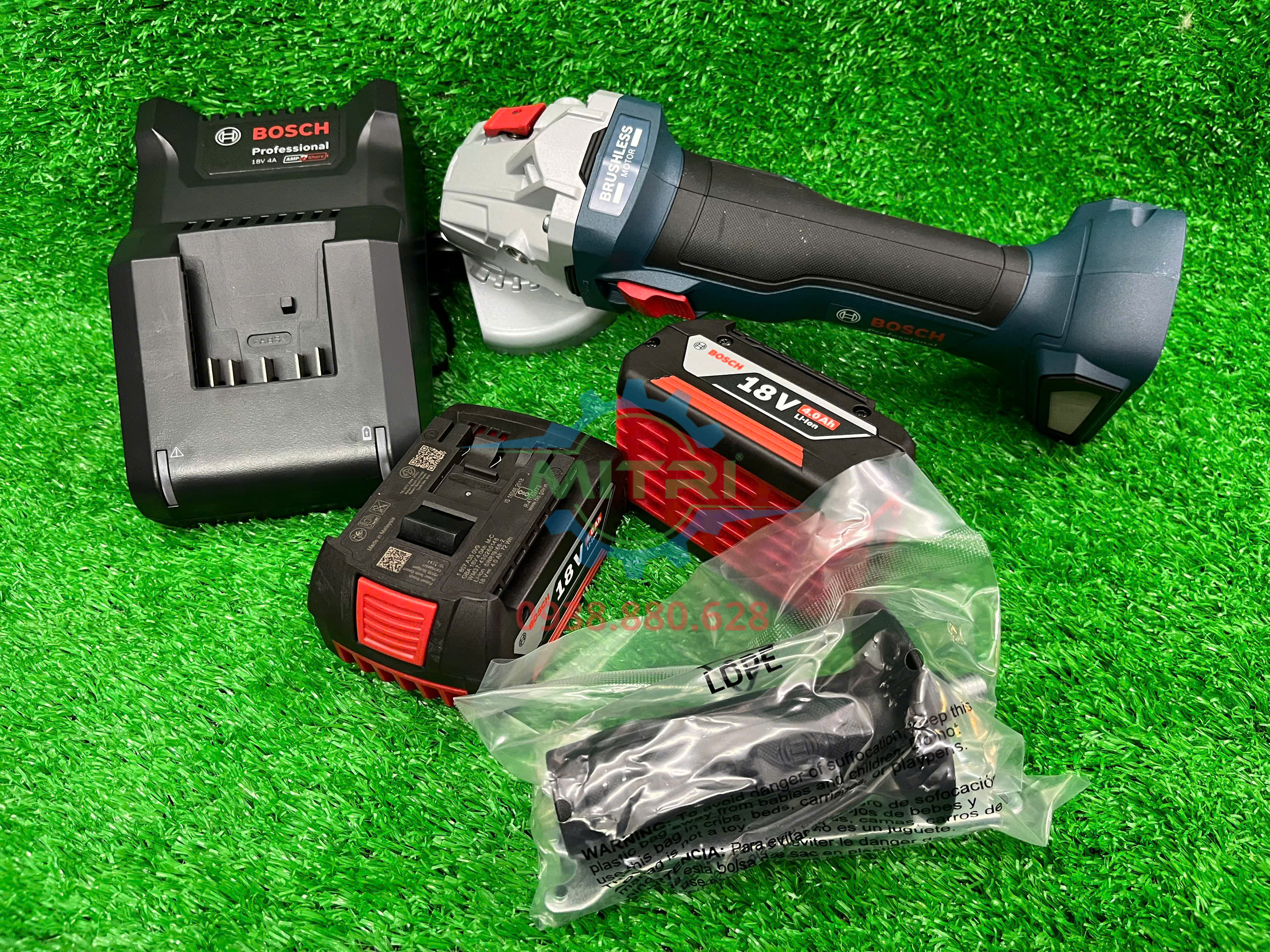 Máy mài góc dùng pin Bosch GWS 18V-8 set 2x4Ah