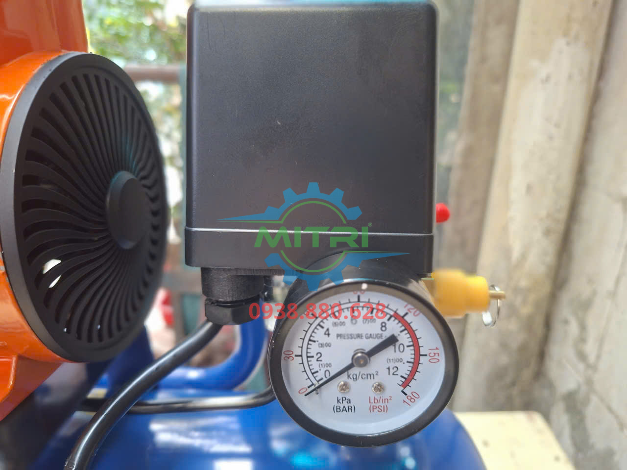 Máy nén khí Wadfow WAP1A15 1100W 15L giá hợp lý