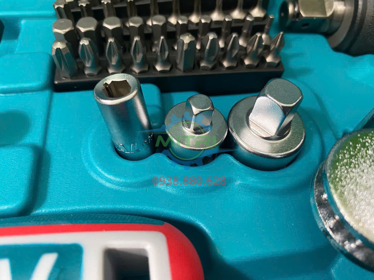Bộ pin 20V đi cùng Máy siết bu lông Total TIWLI2050