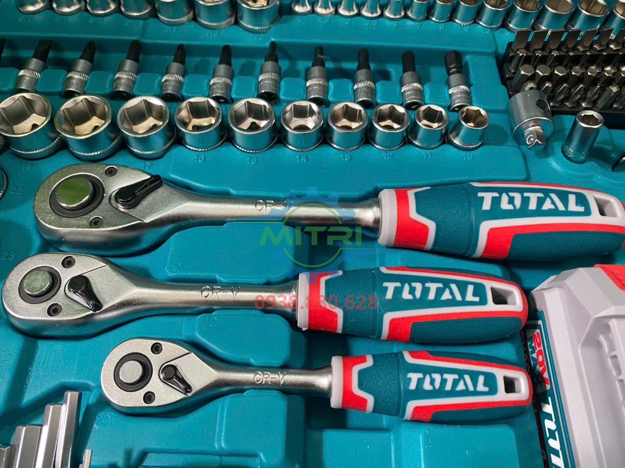 Máy siết bu lông Total TIWLI2050 cho sửa chữa xe phù hợp