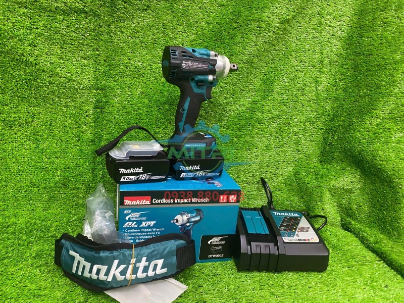 Máy siết bu lông Makita DTW300Z chính diện chính hãng