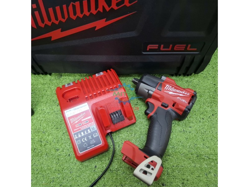 Milwaukee M18 FMTIW2F12-502X chính hãng máy siết bu lông 18V