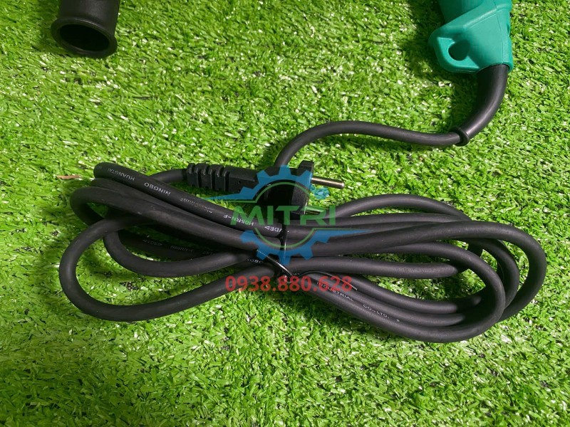 Dây nguồn máy taro DCA AJS10 được cuộn gọn