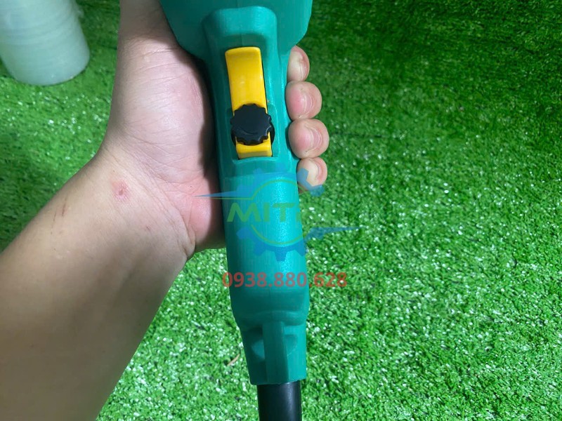 Tay cầm và công tắc máy taro ren DCA AJS10