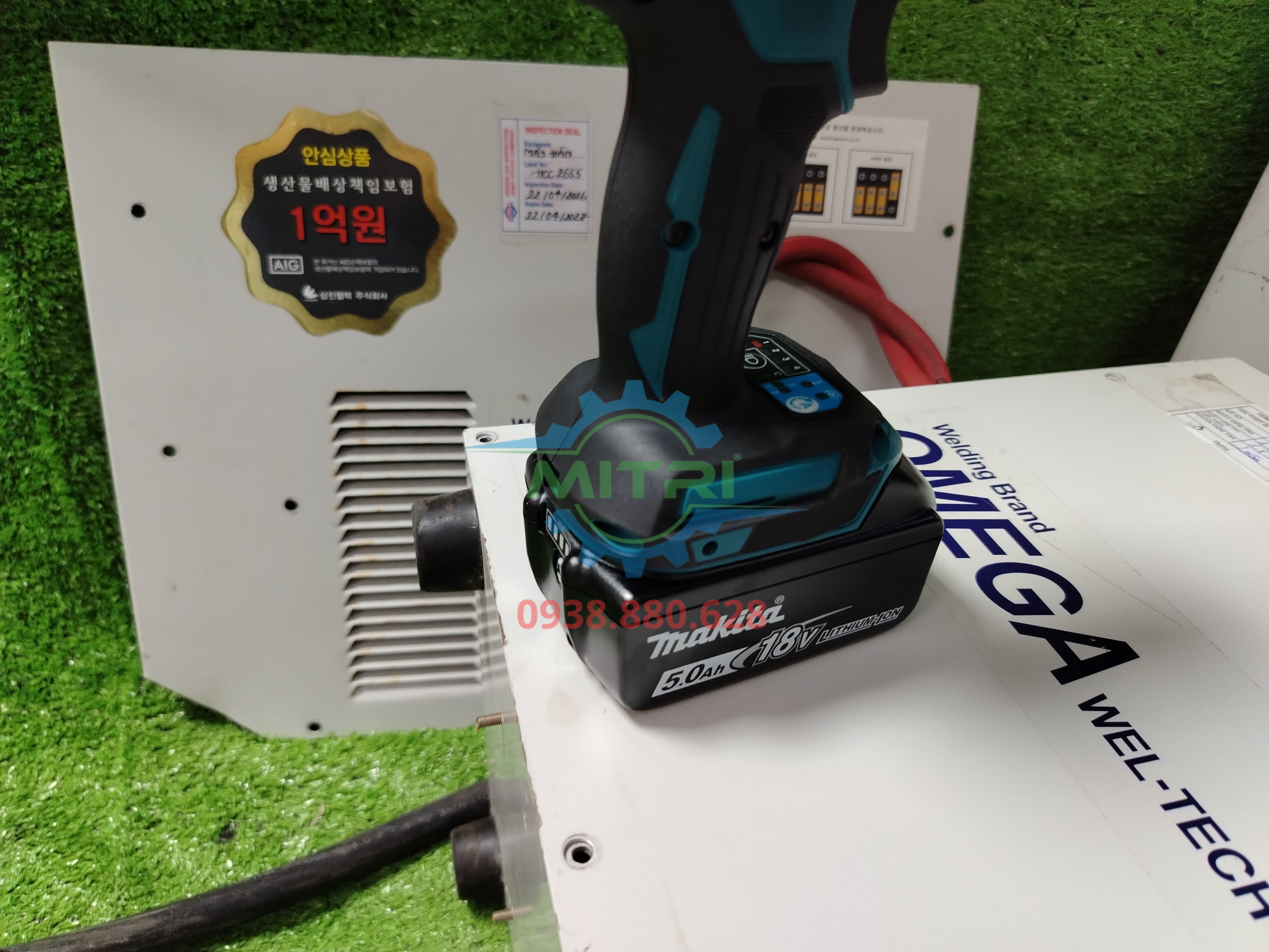 Makita DTD171RTJ dùng cho sửa chữa Máy vặn vít Makita DTD171RTJ lực tối đa 180N·m dùng cho sửa chữa