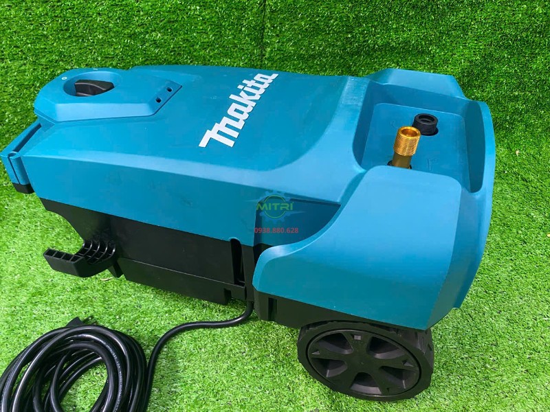 Máy xịt rửa áp lực Makita HW1200 thân máy nhìn bên hông