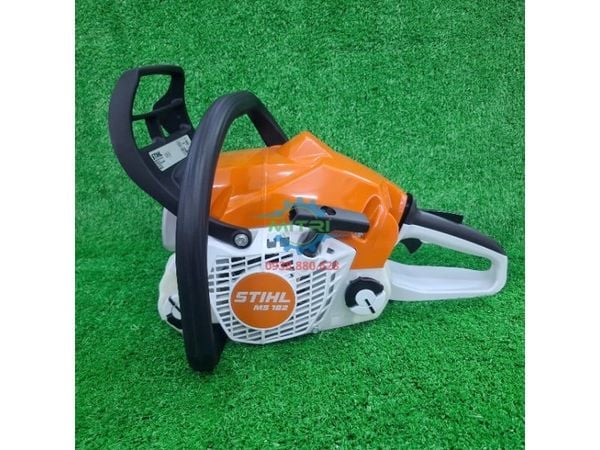 May-cua-xich-dung-xang-STIHL-MS-182