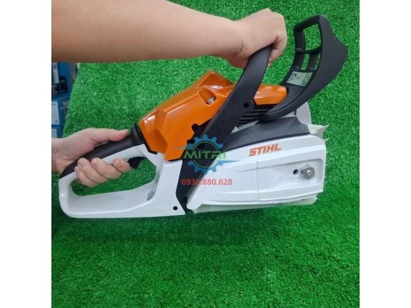 May-cua-xich-STIHL-MS-182-de-cam-nam