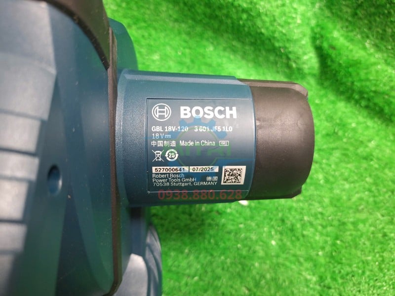 Model Bosch GBL 18V-120 trên thân máy