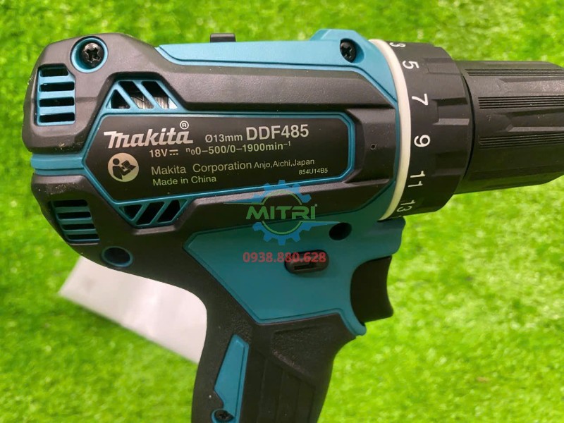 Model DDF485Z trên thân máy khoan vặn vít Makita chính hãng