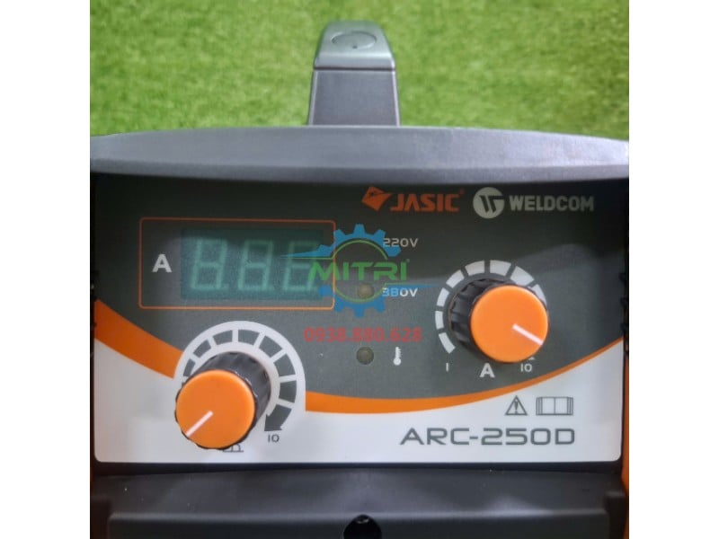 Mặt điều khiển và núm chỉnh dòng máy hàn Jasic ARC 250D Mặt điều khiển máy hàn Jasic ARC 250D