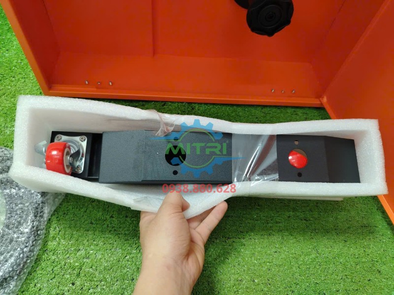 Bộ phụ kiện Jasic LS-20000F và bộ cấp dây WF-22L cum thiet bi dat trong khay xop