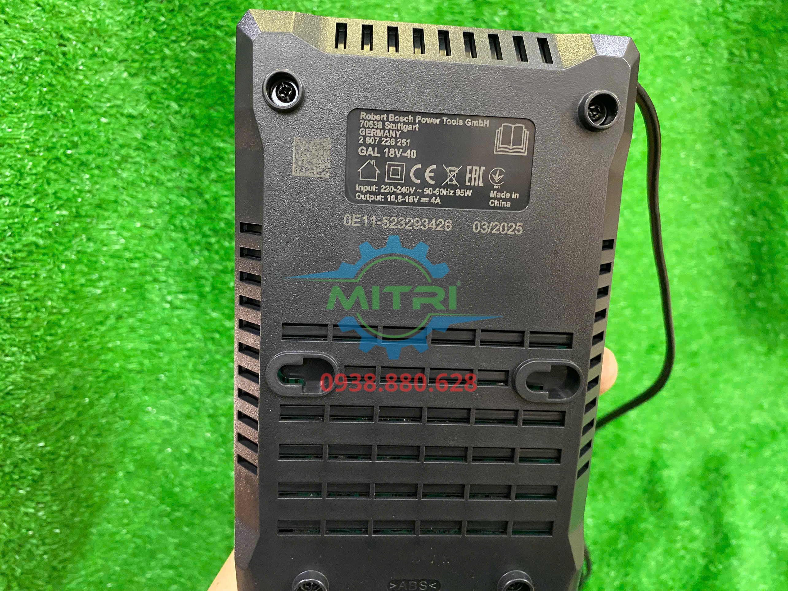 Pin Bosch 18V 4.0Ah công nghệ CoolPack