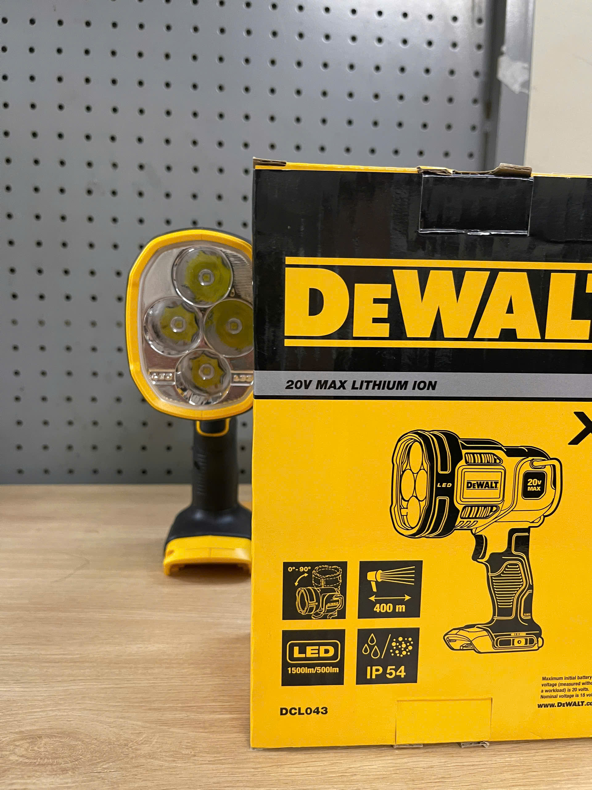 Pin lithium 20V Dewalt DCBP034-KR bền bỉ PowerStack