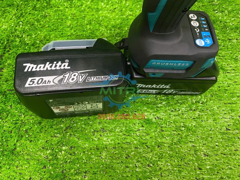 Pin Makita 18V 5.0Ah dùng cho máy siết bu lông DTW300Z