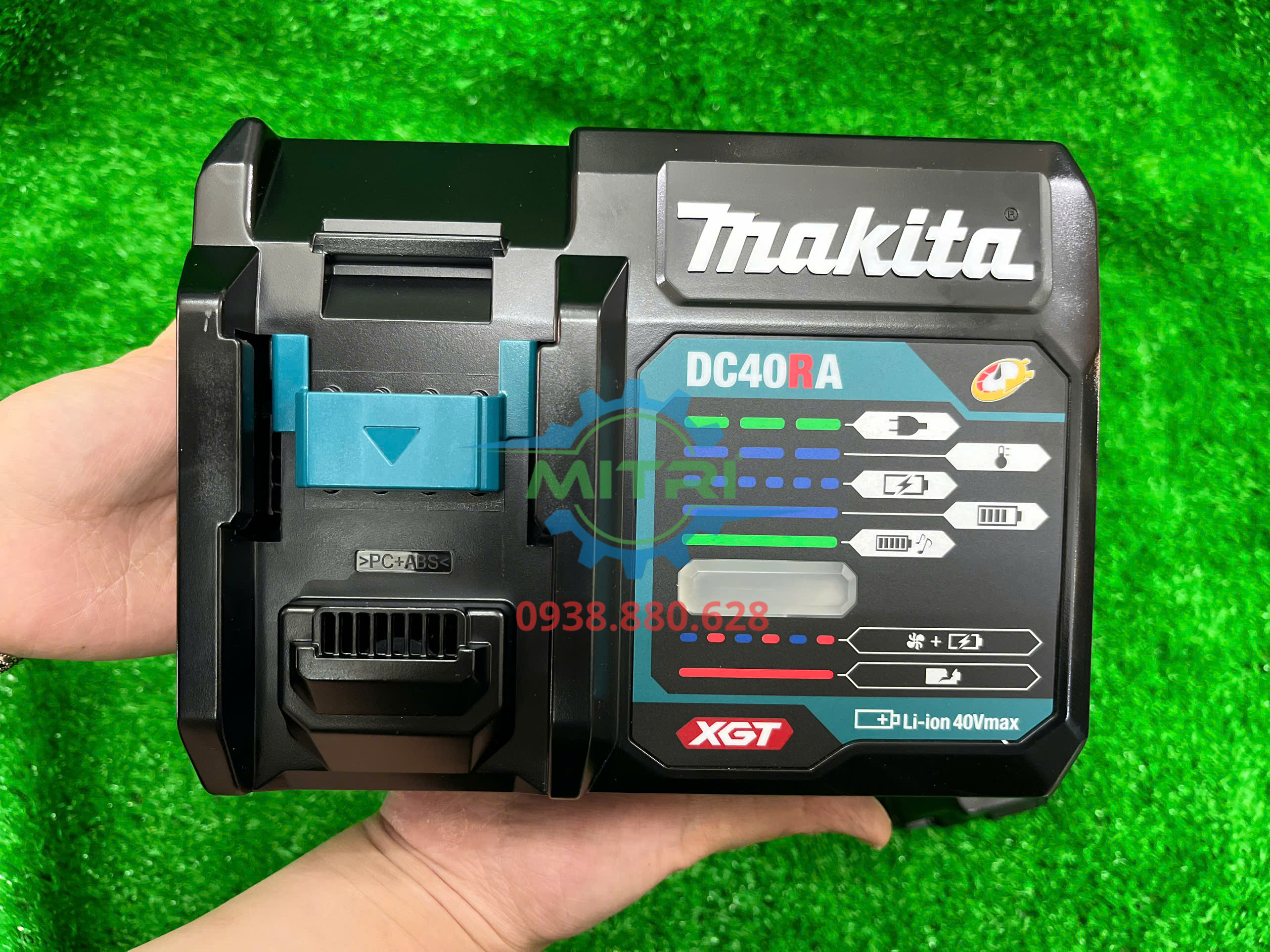 Pin Makita 40V Max BL4040 dung lượng 4Ah