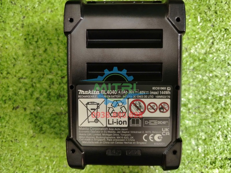 Nhãn thông số mặt đáy pin Makita BL4040 mã 191B26-6