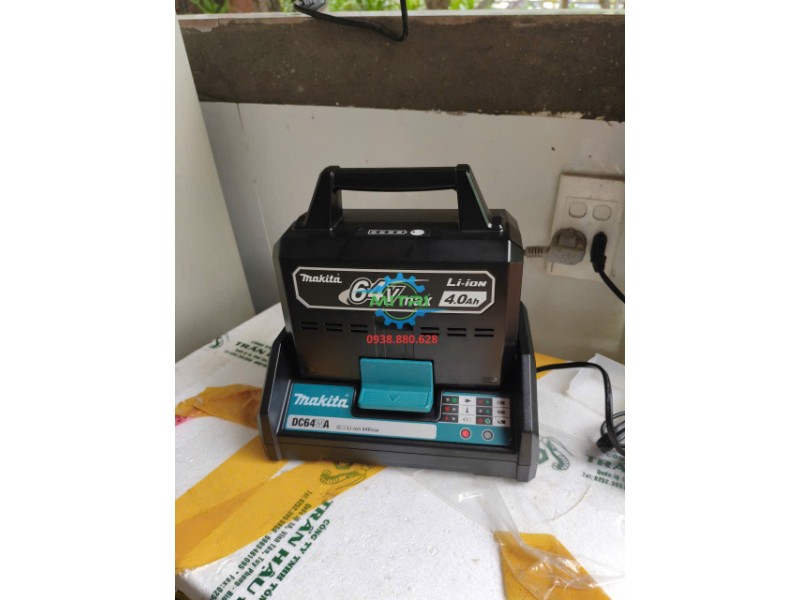 Pin và sạc sử dụng cho máy cắt cỏ Makita LM002GZ