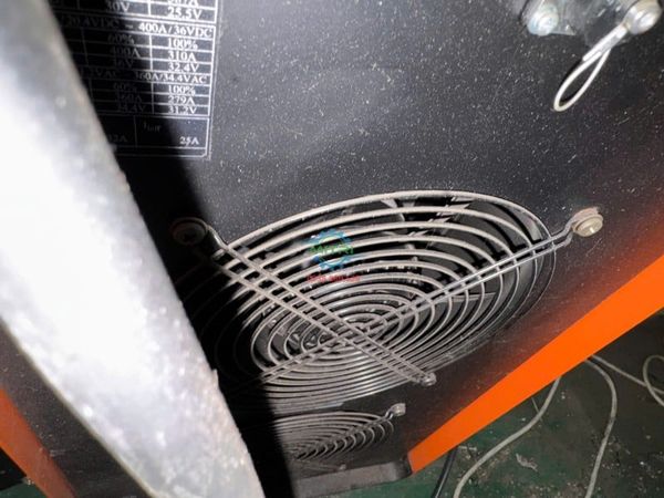 Quạt và khe thông gió Jasic TIG500P AC/DC E312