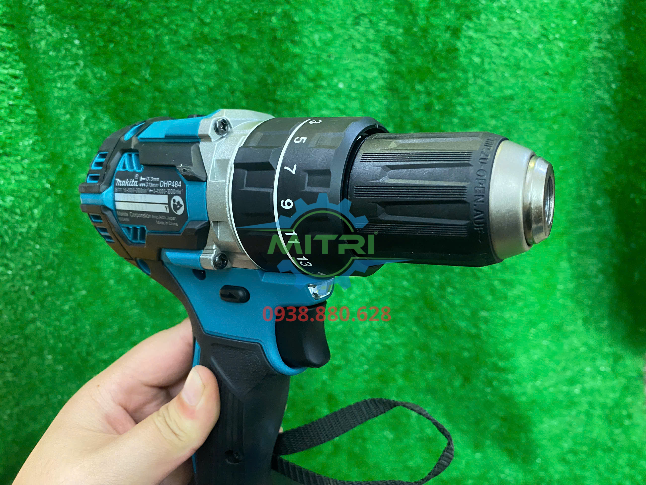 Review thực tế máy khoan pin Makita DHP484RT tại Minh Triết