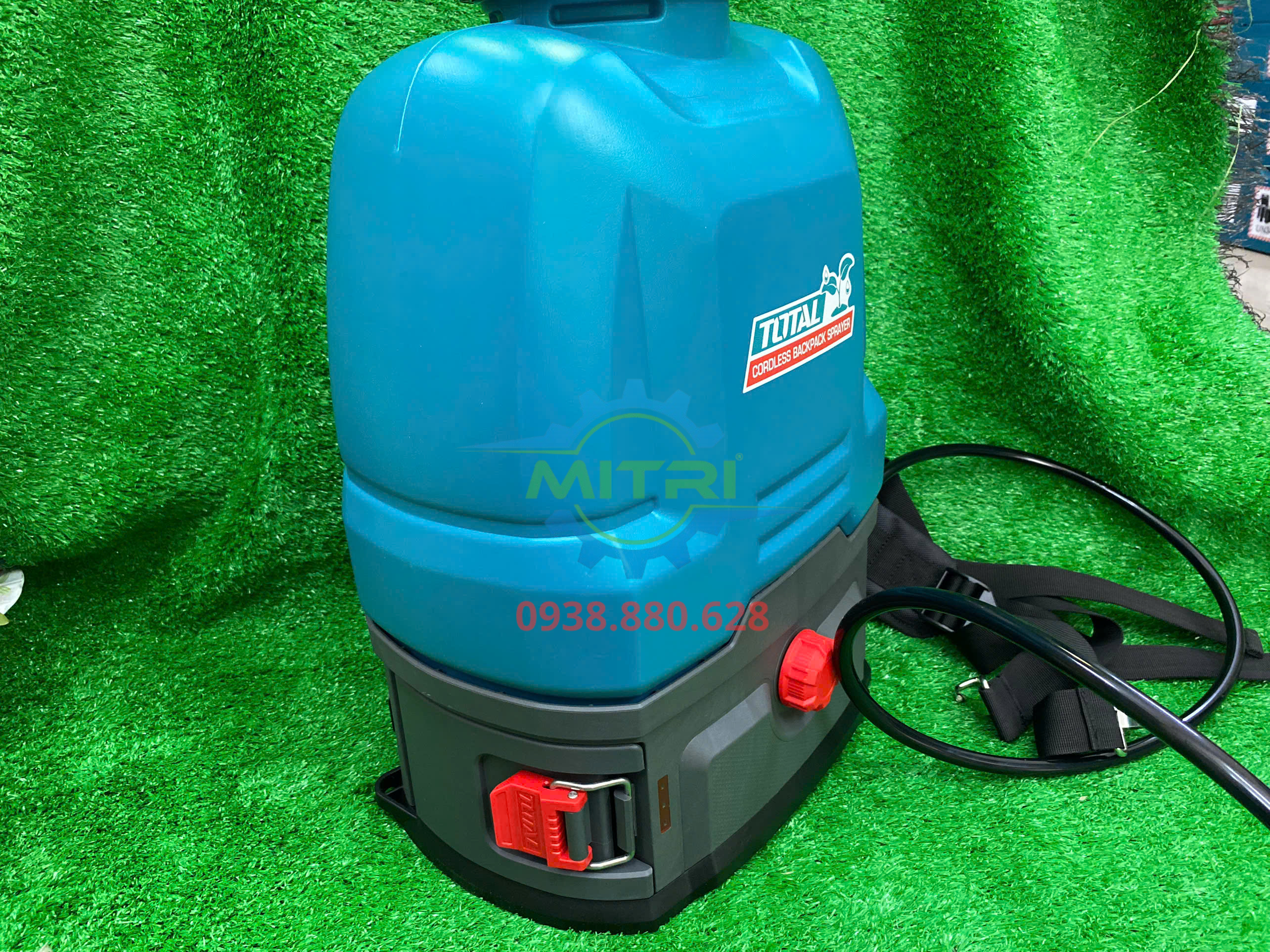 Review thực tế máy xịt thuốc Total TSPLI2016 tại Minh Triết