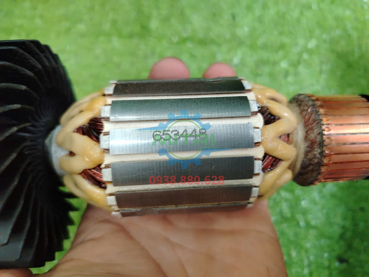 Chi tiết lõi thép và cuộn dây rotor Makita GA7060 513448-2