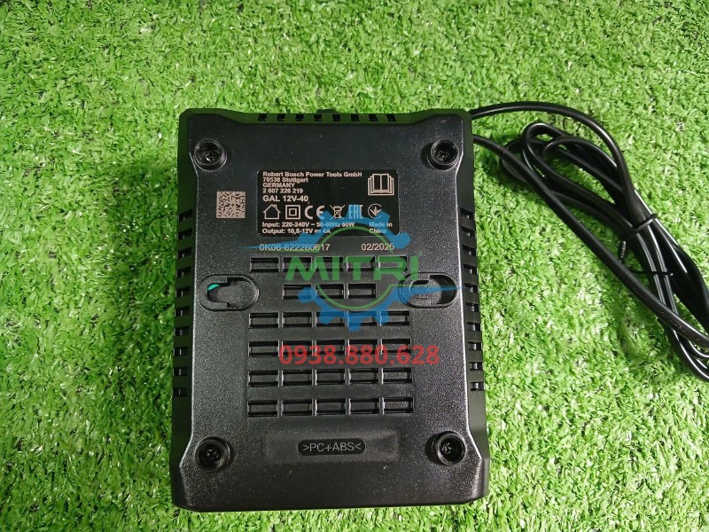 Sạc nhanh pin Bosch 12V GAL 12V-40