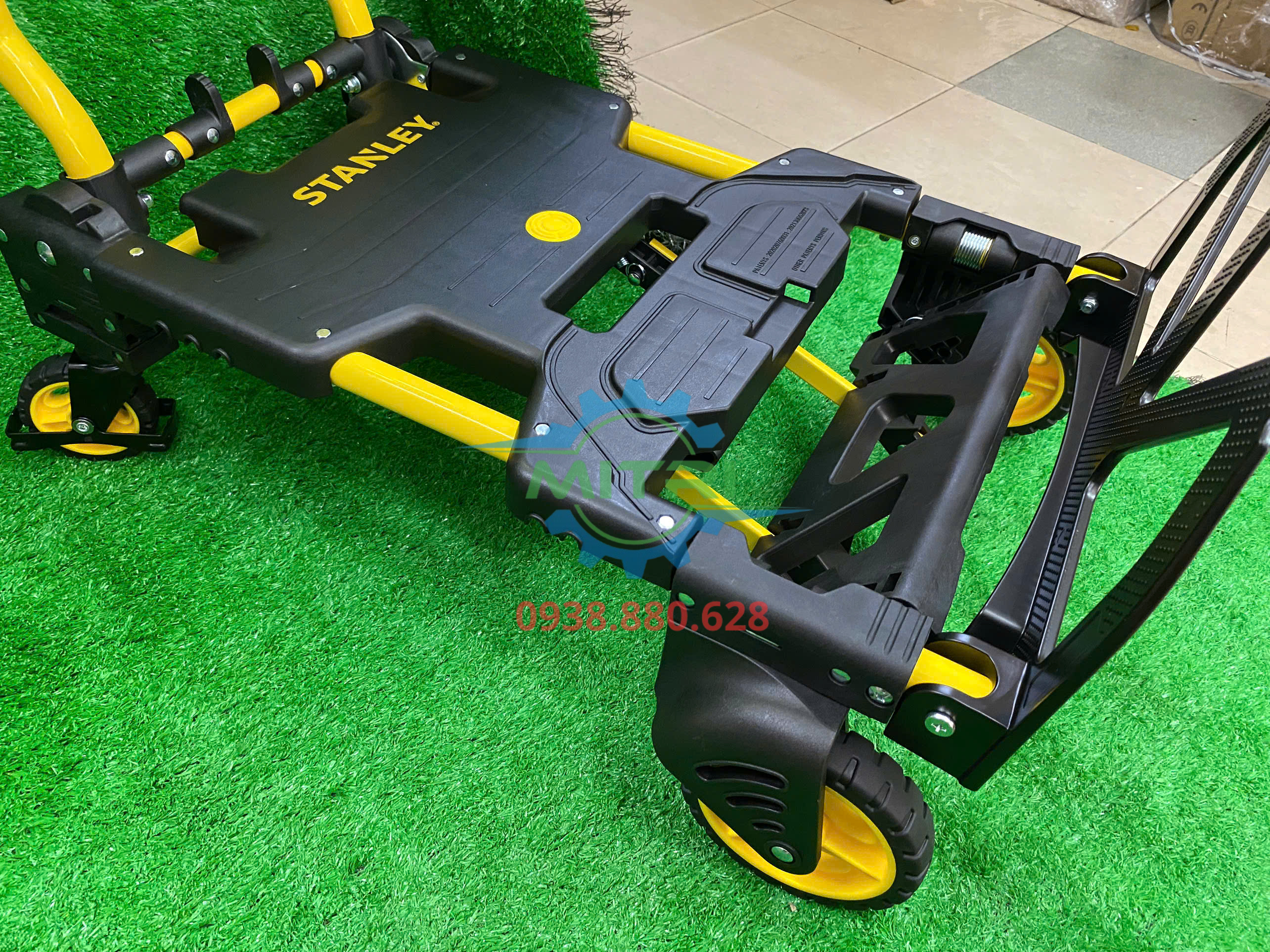 Stanley FT585 xe đẩy hàng gấp gọn tải trọng 137kg