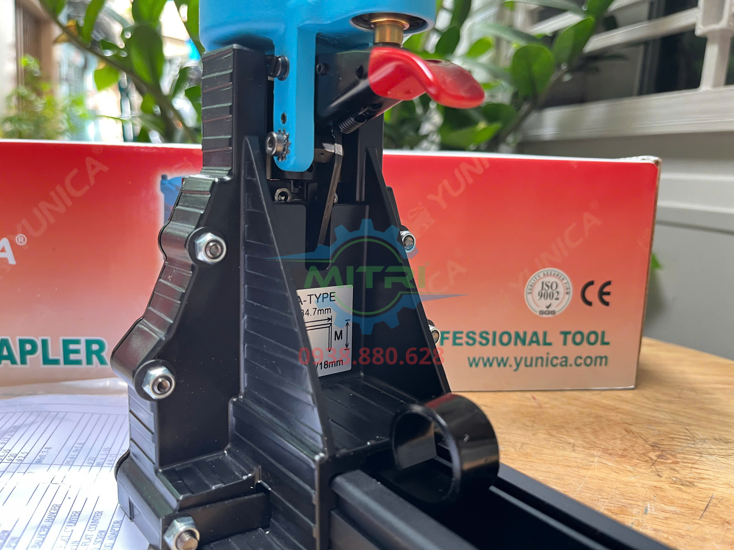 Súng bắn ghim khí nén YUNICA ACS-19 chuyên dụng cho thùng carton