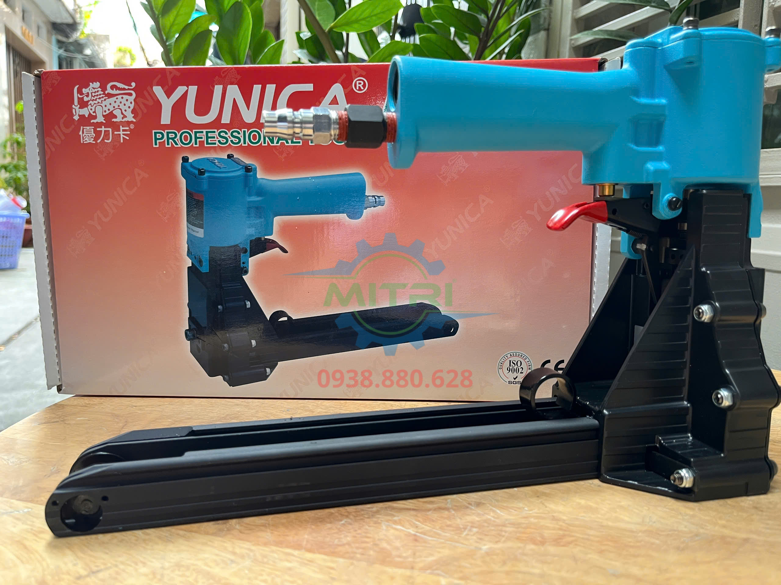 Súng bắn ghim thùng carton YUNICA ACS-19 giá tốt tại Minh Triết