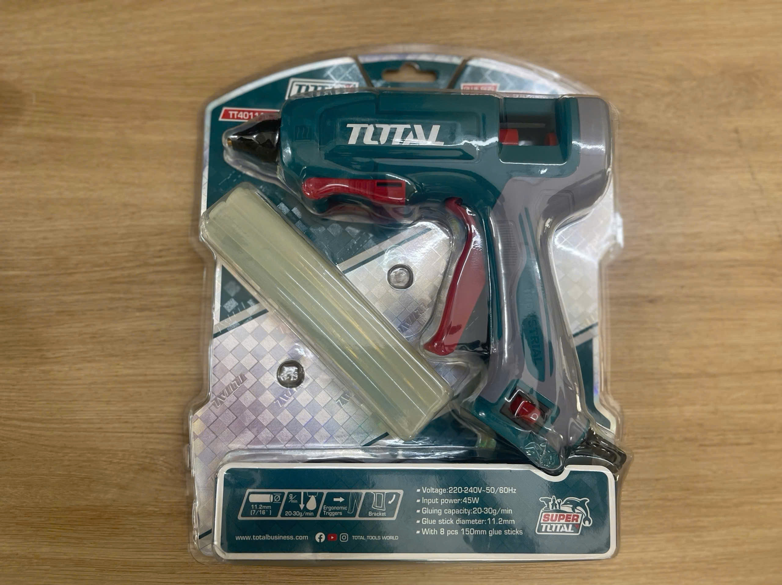 Súng bắn keo 45W Total TT401116 nhỏ gọn tiết kiệm điện