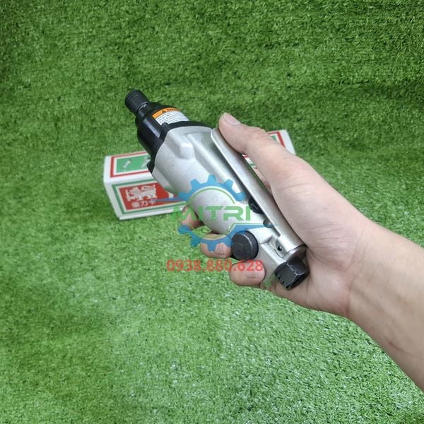 Mua máy bắn vít hơi Yunica YD-8H liên hệ 0938880628