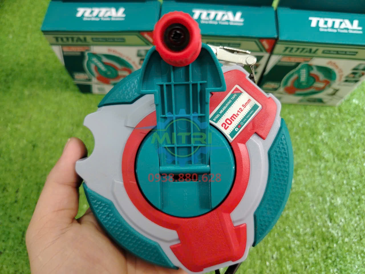 Tay quay thước kéo thép 20m x 12.5mm Total TMT08206 với tỷ số truyền 3:1