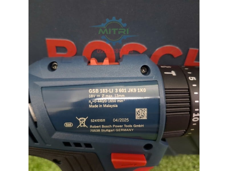Tem model Bosch GSB 183-LI chính hãng trên thân máy khoan pin Bosch 18V