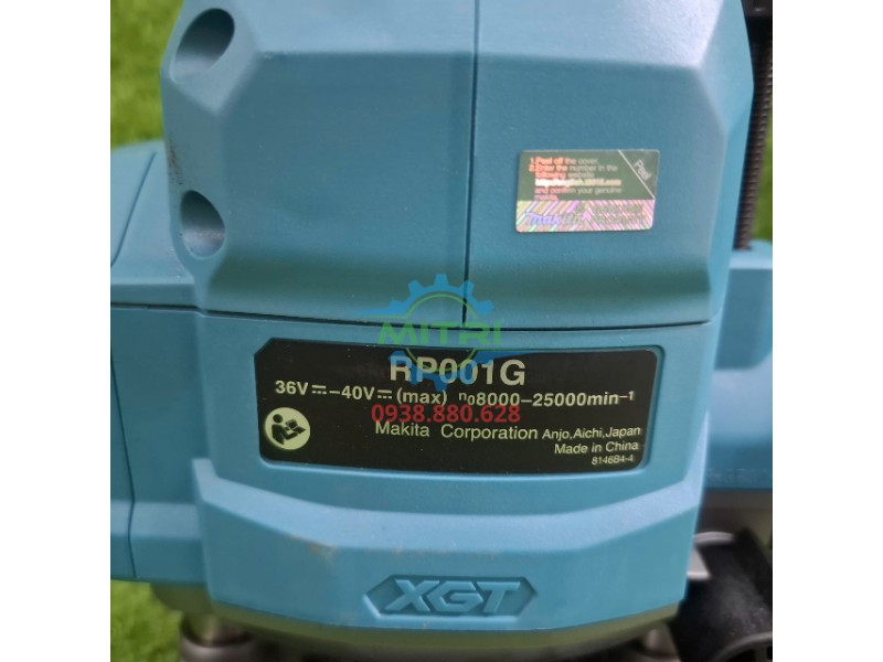 Tem thông số máy phay dùng pin Makita RP001GZ chính hãng
