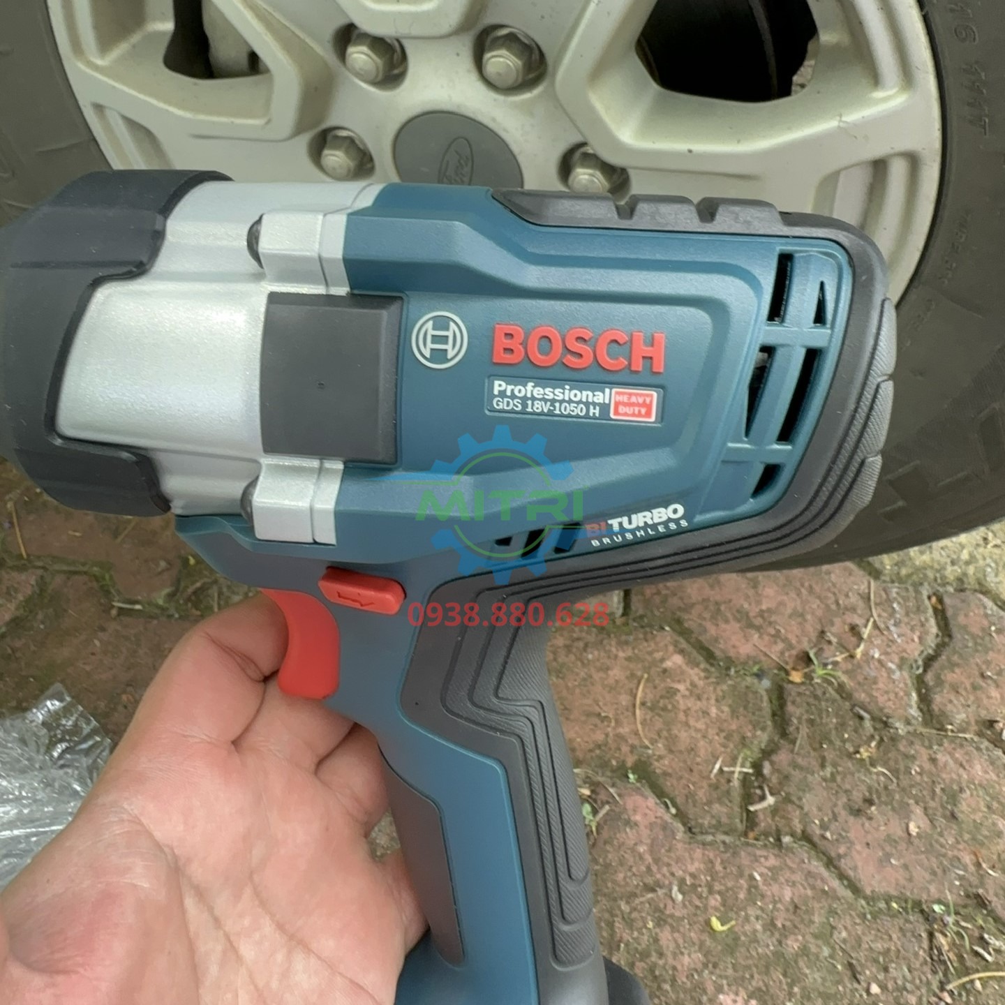 Thân máy Bosch GDS 18V-1050H BITURBO Brushless cận cảnh