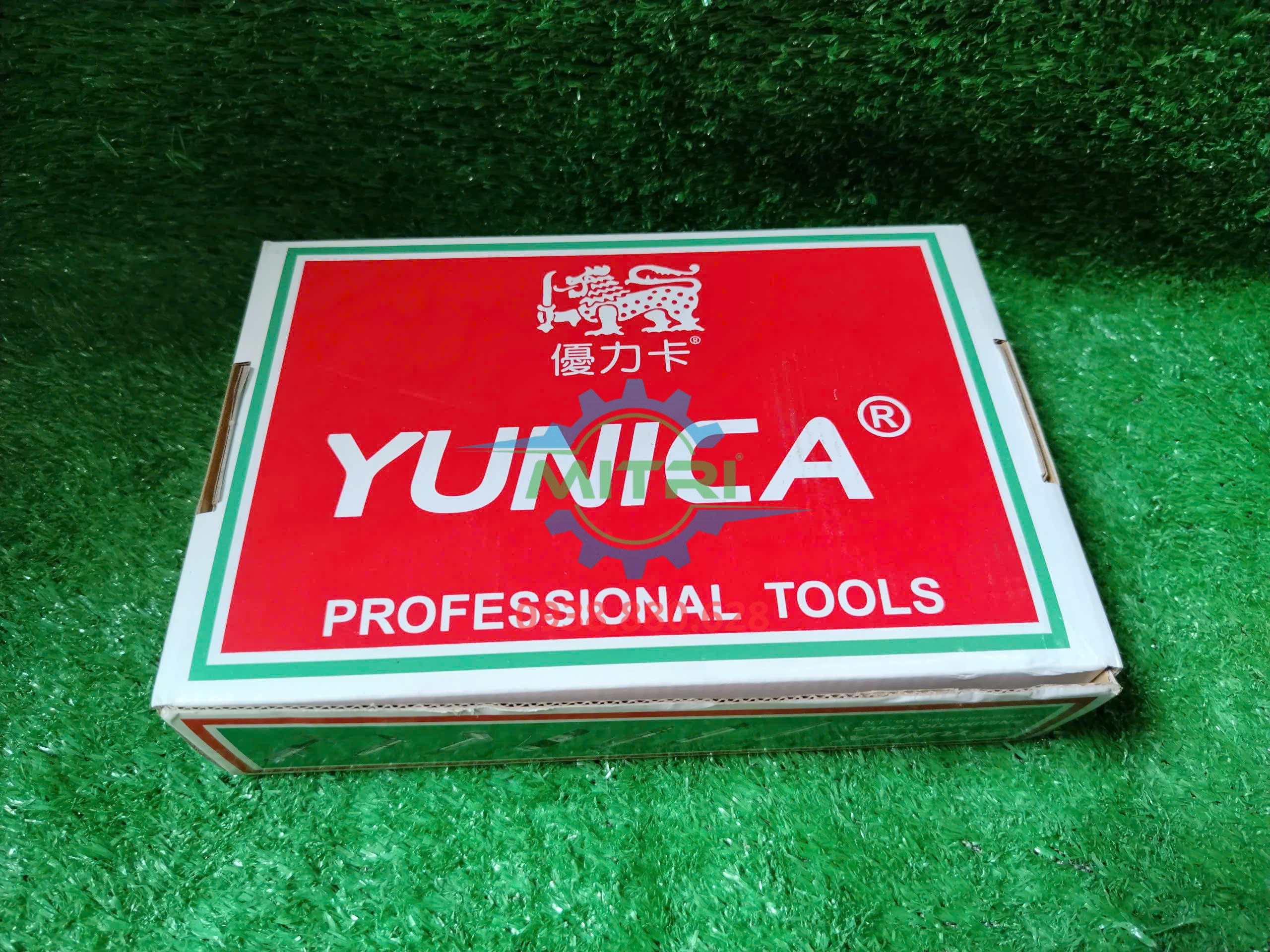 Thực tế súng mở ốc Yunica YW-888 bền bỉ tại trung tâm sửa chữa ô tô Minh Triết Industry