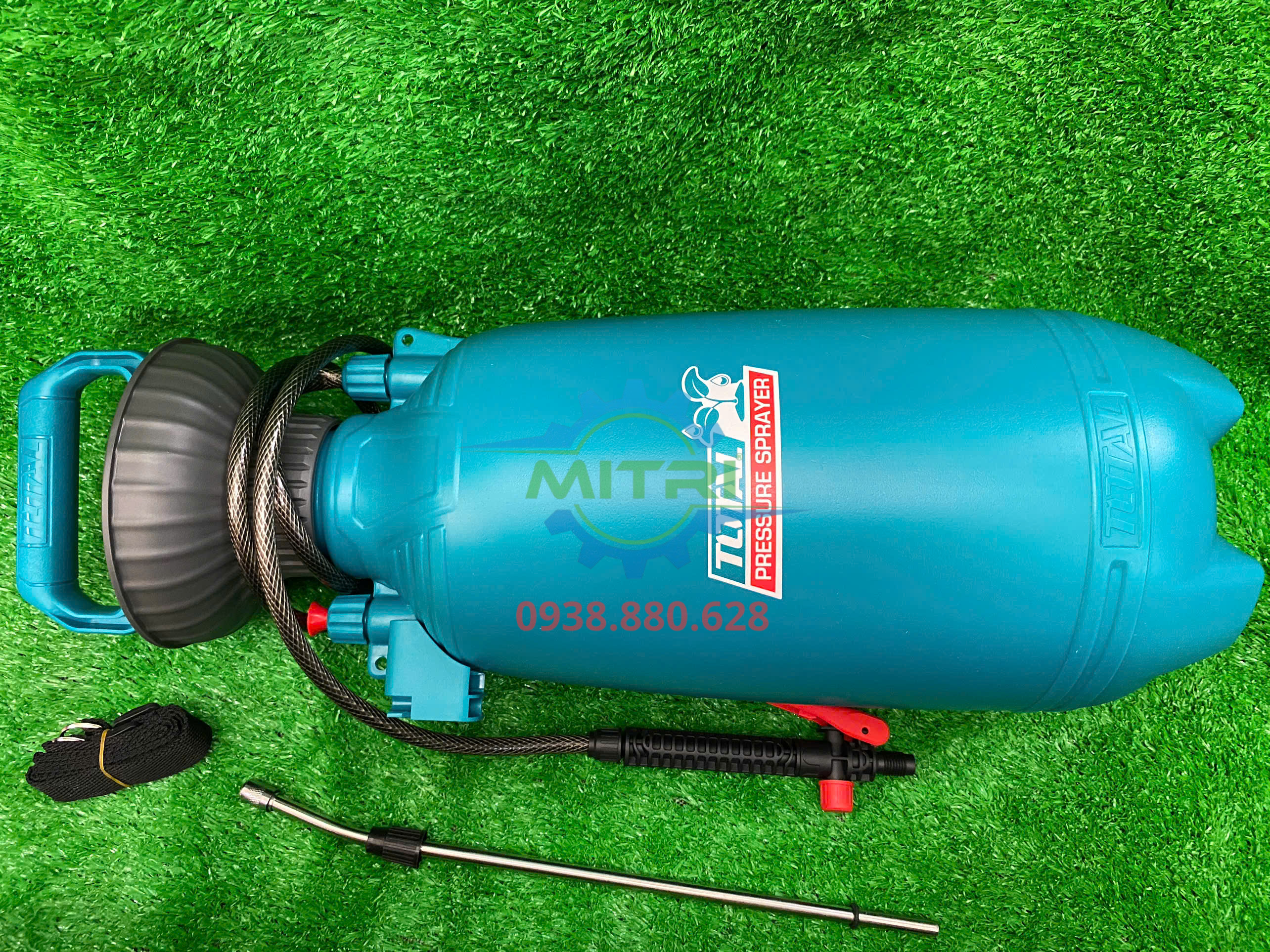 Total THSPP30802 bình phun áp suất 8 lít công nghiệp